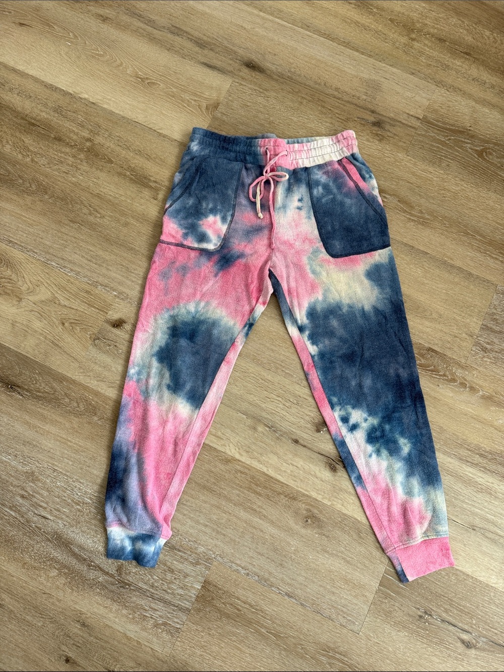 Gibson Tie-Dye Sweatpants in Pink, Navy & Cream